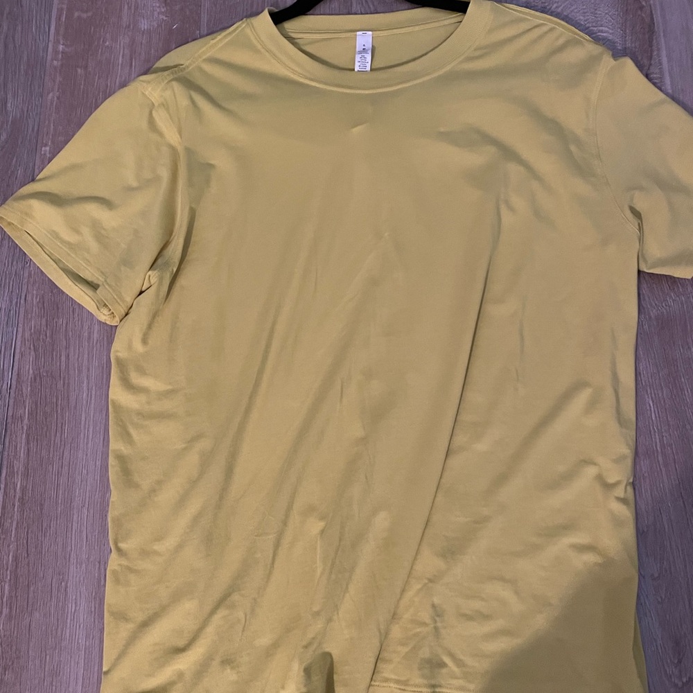 Lululemon light weight cotton tee